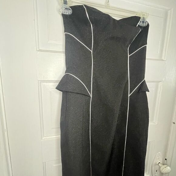 ASOS Strapless Dress w/ Piping Detail - Picture 11 of 11